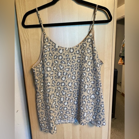 A New Day Light Neutral Leopard Print tank-top Blouse - Size Extra Large - Picture 4 of 6